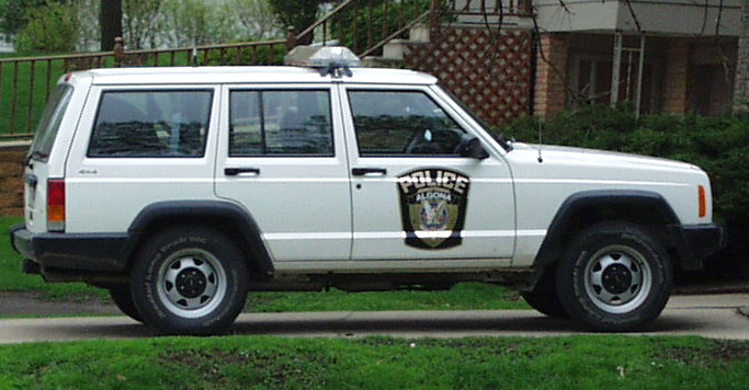 Jeep Cherokee - now marked with door shield